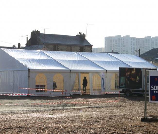 Location de tente pour début de chantier a Petit Quevilly en Seine-Maritime