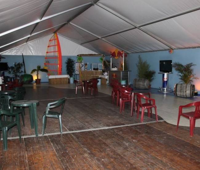 Location d'une tente pour la zone VIP du circuit de l'Europe 76