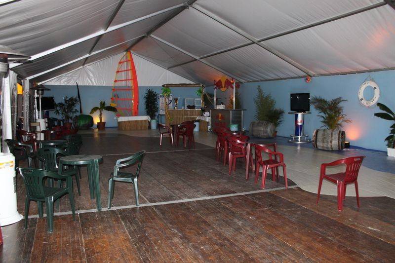 Location d'une tente pour la zone VIP du circuit de l'Europe 76