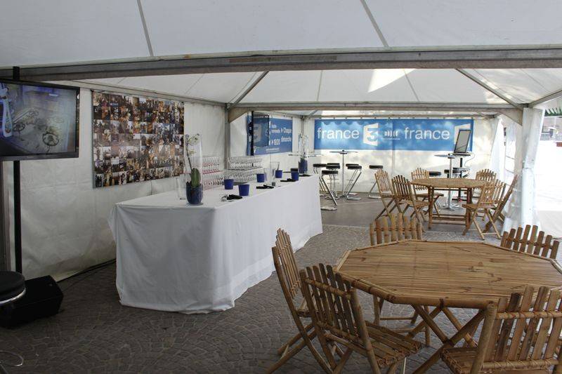 Location de tente pour soirée électorale