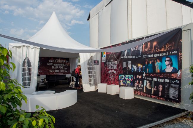 Tente pour l'accueil de la presse pendant les concerts de la Région