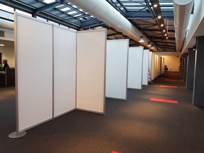 Installation de stand Blanc pour événement près de  Rouen