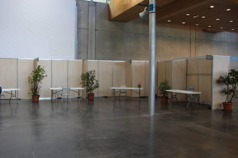 Location de cloisons pour stand de salon près du Havre
