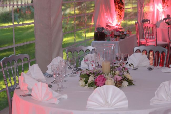 Table décorée pour mariage.