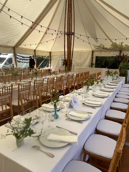 Imaginé recevoir vos invités dans ce magnifique chapiteau Bambou pour votre mariage