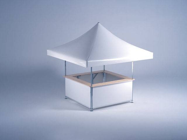 Pavillon d'accueil pour abriter les visiteurs venant se renseigner