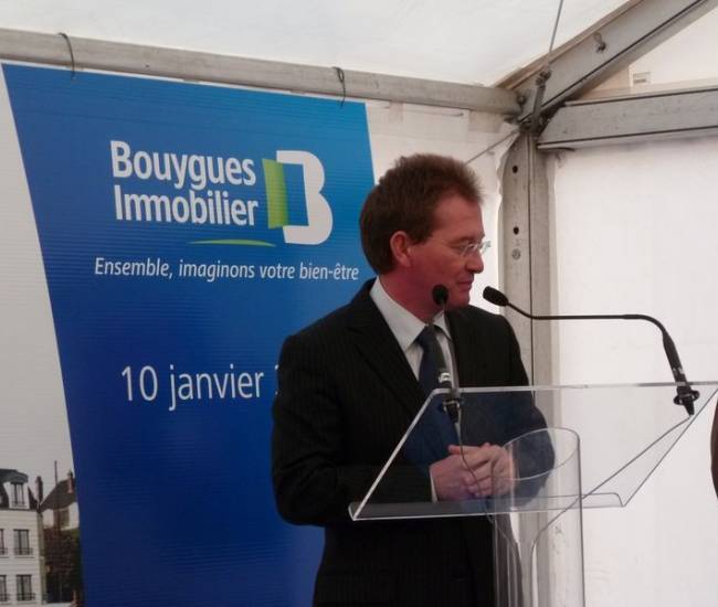 Location des Structures pour la pose de la première pierre de la maison de retraite de Rouen le 10 Janvier 2011