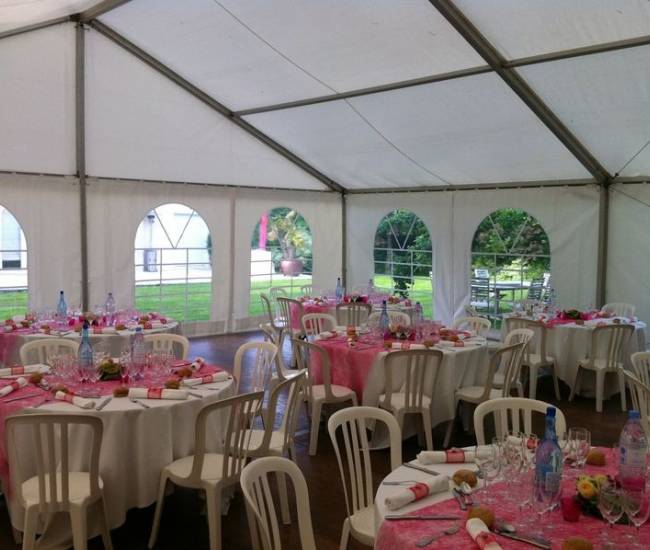 Tente pour anniversaire a Mont Saint Aignan