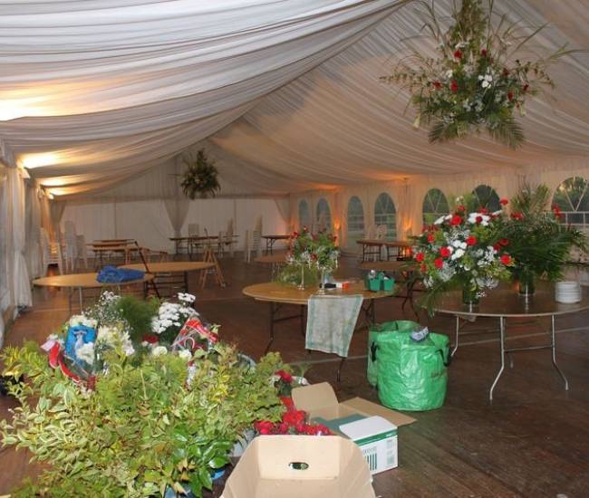 Location de tentes pour un mariage et un vin d'honneur a Héricourt en Caux