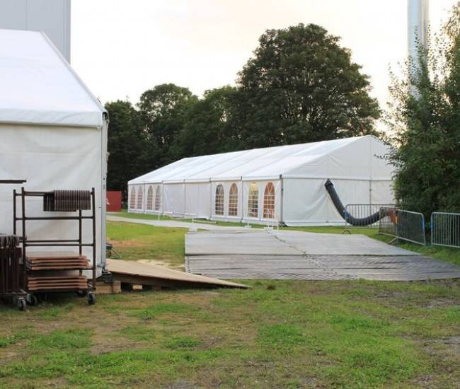 Location de tente pour festival de la BD a Darnétal
