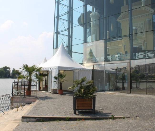 A louer Garden cottage avec porte double