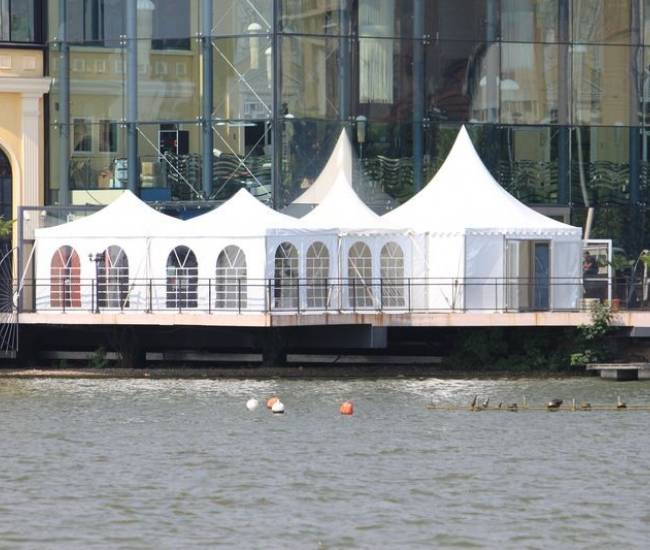 Location de garden cottage et city cottage avec portes vitrées